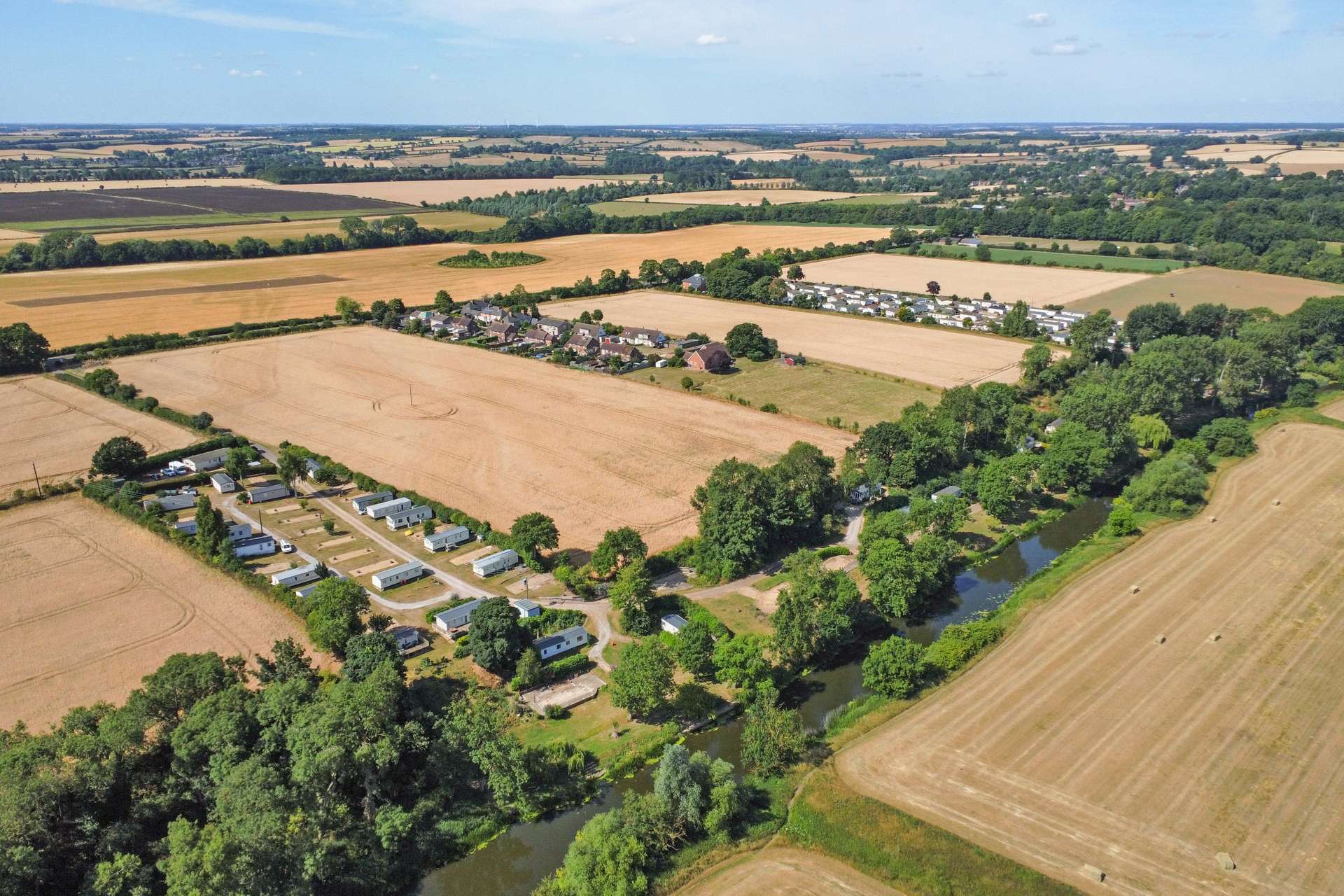 Riverside Holiday Park, Bedford Road, Pavenham, Bedford Property for